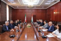 Дурнамои рушди муносибатҳои Тоҷикистон ва Эрон баррасӣ шуд