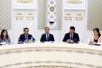 Дар Бонки миллӣ бо ҳайати Агентии рейтингии байналмилалии «Standard & Poor’s» вазъи низоми бонкӣ баррасӣ шуд