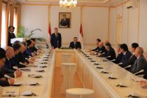 Ба намояндагони касбу кори гуногуни вилояти Хатлон мукофотҳои давлатӣ тақдим карда шуд