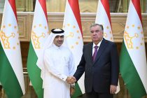 Президенти Ҷумҳурии Тоҷикистон Эмомалӣ Раҳмон Директори генералии Хазинаи Қатар оид ба рушд Фаҳд Ҳамад Ал-Сулайтӣ ва ҳайати бонкҳои қатариро ба ҳузур пазируфтанд