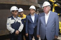 Президенти Ҷумҳурии Тоҷикистон Эмомалӣ Раҳмон бо раванди корҳо дар майдончаи сохтмонии №5А-и НБО «Роғун» шинос шуданд