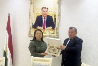 Татбиқи лоиҳаҳои сармоягузорӣ дар соҳаи таҳсилоти ибтидоӣ ва миёнаи касбӣ бо намояндаи Бонки Осиёии рушд баррасӣ гардид
