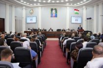 Бахшида ба 1045-солагии табиби машҳури ҷаҳон-Абуалӣ ибни Сино ҳамоиши ҷумҳуриявӣ баргузор шуд