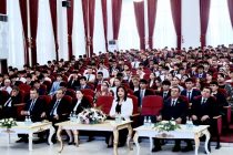 Дар Рӯзи дониш бо иштироки муовини Сарвазири Тоҷикистон    ҳамоиши тантанавӣ баргузор гардид