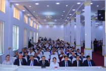 Дар Душанбе таҳти унвони «Нақши «Шоҳнома» дар ташаккули ҷаҳонбинии ҷавонони Тоҷикистон» хониши сиёсӣ доир шуд