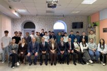 Дар  Екатеринбург  вохӯрии  масъулини Сафорати Тоҷикистон бо ҷавонон ва донишҷӯёни тоҷик доир гардид