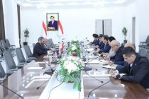 Масъалаи ба такмили ихтисос фаро гирифтани табибони тоҷик дар Эрон баррасӣ гардид