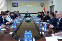 Дар Академияи идоракунии давлатӣ оид ба таҷдид ва рушди фарҳанги миллӣ машварати илмӣ баргузор шуд