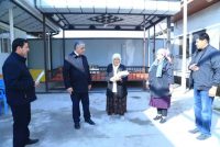 Туҳфаи Пешвои миллат- «Шоҳнома»-и Ҳаким Фирдавсӣ ба собиқадорони меҳнати ноҳияи Кӯшониён тақдим карда шуд