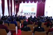 Дар Кумита оид ба таҳсилоти ибтидоӣ ва миёнаи касбӣ аз таърихи қабули Конститутсияи Тоҷикистон ёдовар шуданд