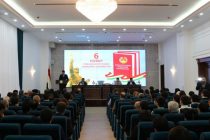 Дар Кумитаи ҳифзи муҳити  зист Рӯзи Конститутсияи Тоҷикистонро бо тантана ҷашн гирифтанд