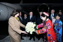 Раиси Шурои Ҷумҳурии Маҷлиси миллии Беларус Наталя Кочанова ба Тоҷикистон омад