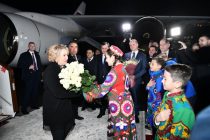 Раиси Шурои Федератсияи Маҷлиси Федералии Русия Валентина Матвиенко ба Душанбе омад