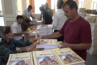 Ба беш аз 13 ҳазор оилаи ноҳияи Муъминобод «Шоҳнома»-и безавол тақдим мегардад