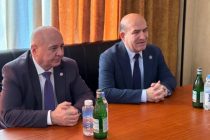 Бо тоҷиконе, ки дар шаҳри Сочи фаъолият менамоянд, вохӯрӣ доир шуд