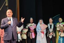 Аъзои ҲХДТ намоиши «Достони Сиёвуш»-и «Шоҳнома»-ро тамошо намуданд