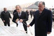 Пешвои миллат Эмомалӣ Раҳмон дар шаҳри Бохтар бинои Муассисаи таҳсилоти томактабии хусусӣ ва маркази инкишофи кӯдакро ба истифода доданд