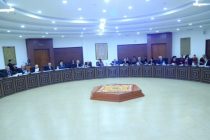 Дар Душанбе ҷилди нави китоби «Ваҳдат, Давлат, Президент» рӯнамоӣ гардид