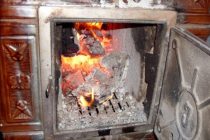 ЭҲТИЁТ — НИМИ ҲАЁТ! Ҳангоми гарм кардани хонаҳо бо ангишт қоидаҳои истифодаи онро риоя намоед