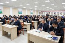 Дар Донишгоҳи давлатии Бохтар татбиқи технологияҳои муосири рақамӣ ва алгоритмҳои зеҳни сунъӣ баррасӣ гардид