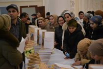 Туҳфаи Президенти Тоҷикистон — «Шоҳнома»-и Абулқосим Фирдавсӣ ба ноҳияи Мастчоҳ расид