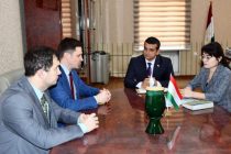 Донишкадаи давлатии санъати тасвирӣ ва дизайни Тоҷикистон бо «Россотрудничество» ҳамкориро густариш медиҳад