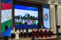 Бахшида ба 31-солагии Ҳизби Халқии Демократии Тоҷикистон дар Душанбе ҳамоиши тантанавӣ доир шуд