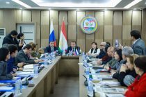 Донишгоҳи славянии Русияву Тоҷикистон барои ихтисосҳои нав ва рушди корҳои илмӣ иҷозатнома гирифт