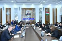 НИШАСТИ МАТБУОТӢ. Табибон дар оянда бо истифода аз технологияҳои муосир ва зеҳни сунъӣ таълим мегиранд