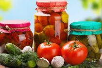 Агентии «Тоҷикстандарт»: «Ҳангоми харид ва истифодаи маҳсулоти консервашуда бо диққат бошед!»