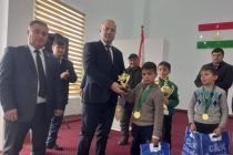 «ФУТБОЛ БА НАЗДИ ШУМО МЕОЯД». Дастаи кӯдакони ноҳияи Лахш соҳиби ҷойи аввал гардид