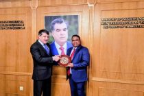 Ҳайати Тоҷикистон дар Саммити зеҳни сунъӣ дар Деҳлии Нав иштирок менамояд