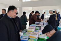 Дар ноҳияи Нуробод намоиш-фурӯши китобҳои тозанашр доир гардид