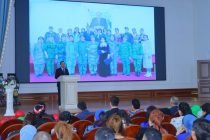 Дар Донишгоҳи давлатии омӯзгории Тоҷикистон бахшида ба Рӯзи Артиши миллӣ ҳамоиши фарҳангӣ баргузор гардид