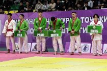 Чемпионати Тоҷикистон оид ба гӯштингирӣ байни калонсолон ва наврасон ифтитоҳ гардид