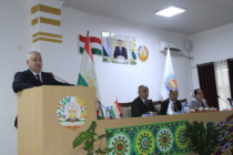 Дар шаҳри Бохтар бо иштироки  собиқадорони соҳаи тандурустӣ ҳамоиш доир шуд