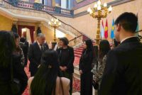 Сироҷиддин Муҳриддин бо донишҷӯёни тоҷик дар Британияи Кабир мулоқот намуд