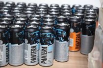 Агентии «Тоҷикстандарт» аз фурӯшандагон талаб менамояд, ки ба кӯдакону наврасон нӯшокиҳои руҳафзо нафурӯшанд