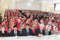 Дар ноҳияи Ҷалолиддини Балхӣ ҷойгоҳи зан дар ҷомеа ва нақши оила дар таҳқими арзишҳои иҷтимоӣ баррасӣ гардид