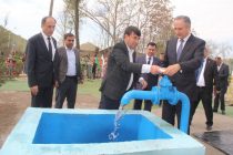 Сокинони деҳаи Сангпари шаҳри Кӯлоб бо оби нӯшокии босифат таъмин  гаштанд