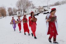 БОҶАЙЁМ — МУЖДАРАСОНИ НАВРӮЗ.   Дар  Бадахшон дар ин давра  дар тараддуди ҷашнгирии Иди  Наврӯз  мешуданд