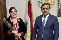 Дар Сарраёсати Вазорати молия дар Хатлон Рӯзи Модар таҷлил гардид