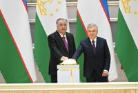 Маросими маҷозии ифтитоҳи як қатор иншоот ва оғози татбиқи лоиҳаҳо дар ҳудуди Тоҷикистон ва Узбекистон