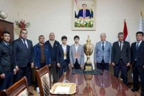 Дар ноҳияи Ёвон ғолибони мусобиқаи байналмилалӣ аз рӯи гӯштини ҷудо қадрдонӣ карда шуданд