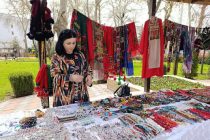 Дар Душанбе  намоиш-фурӯши маҳсулоти ҳунармандӣ ташкил карда шуд