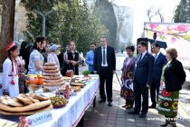 Дар Душанбе ҳамоиши идонаи «Наврӯз — ҷашни сулҳу накукорӣ» баргузор гардид