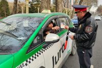 Дар Душанбе иқдоми «Тасмаи бехатарӣ – муҳофизи шумо дар роҳ» гузаронида шуд