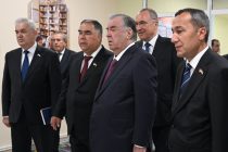 Сарвари давлат Эмомалӣ Раҳмон дар ноҳияи Мастчоҳ биноҳои нави муассисаҳои таҳсилоти томактабиро ба таври фосилавӣ ифтитоҳ намуданд