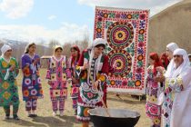 СУМАНАК ЗЕБИ БАҲОР АСТ! Суманакпазӣ яке аз анъанаҳои қадимӣ ва суннатии тоҷикон аст