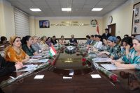 Модар сарчашмаи меҳру муҳаббат ва неруи бузурги маънавии ҷомеа мебошад